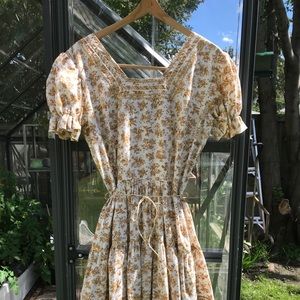 Vintage Hand Sewn Cotton Dress - Waist 32 inches